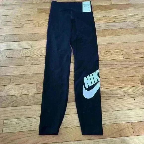 Nike Pants - Nike Women's XS Black High Rise Full Length Leggings Activewear